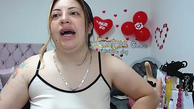 Snapshot of lanaqueen699 chatting on 6, 3, 2025 lanaqueen699 online show from 6, 3, 2025