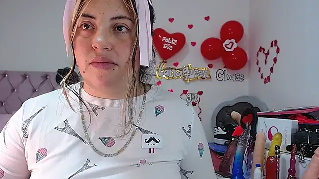 Snapshot of lanaqueen699 chatting on 21, 3, 2025 lanaqueen699 online show from 21, 3, 2025