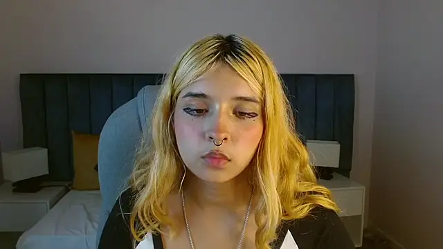 april bunnyy online show from 12, 12, 2024