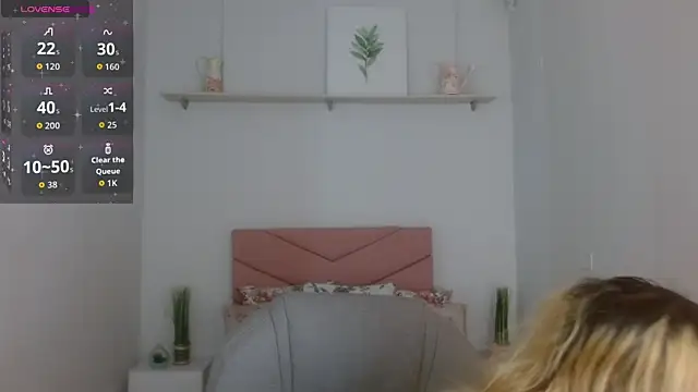 april bunnyy online show from 14, 10, 2025