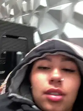 Larabrooks online show from 17, 2, 2026