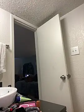 PrettyGal Tingz online show from 18, 1, 2025