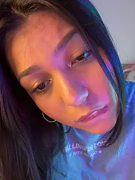 Maii chan online show from 13, 10, 2025