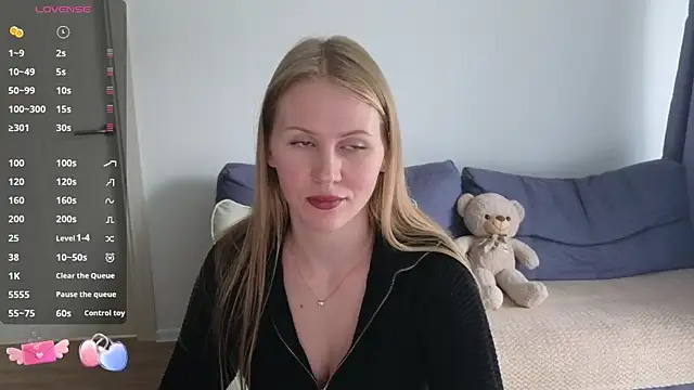 IsabelAllen online show from 15, 9, 2025