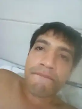 Snapshot of LiosArmando420 chatting on 8, 11, 2025 LiosArmando420 online show from 8, 11, 2025