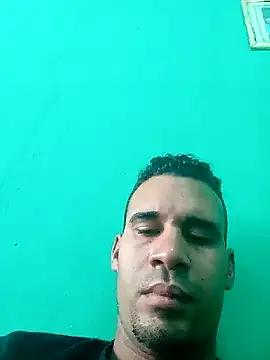 Snapshot of adriel_perez chatting on 17, 10, 2025 adriel perez online show from 17, 10, 2025