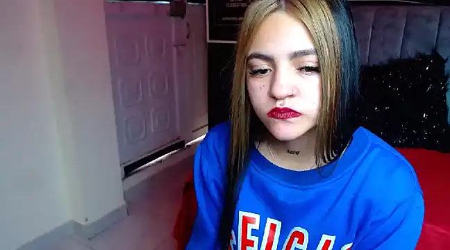 Violettasquirt online show from 15, 1, 2025