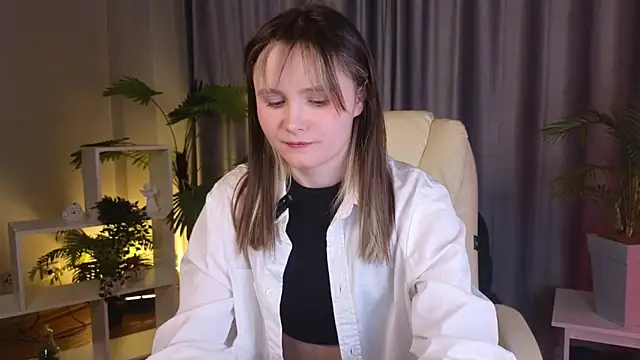 CiriRianonn online show from 3, 2, 2026