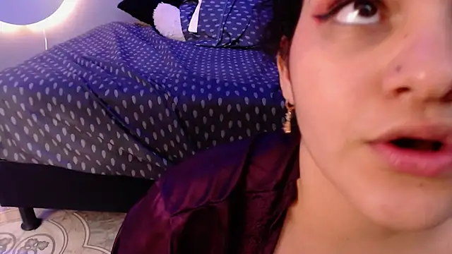 fabiana hot couple online show from 21, 2, 2025