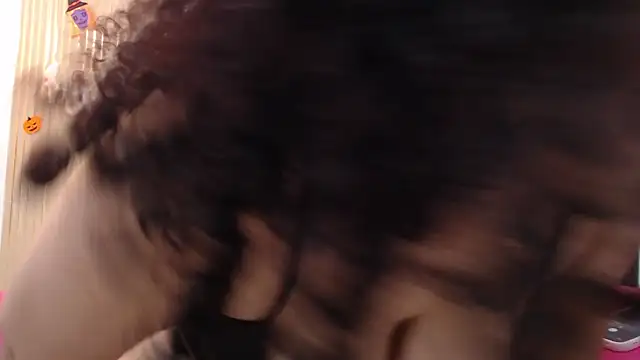 fabiana hot couple online show from 23, 10, 2025