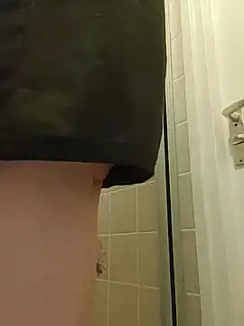 Linda 999 online show from 14, 11, 2025