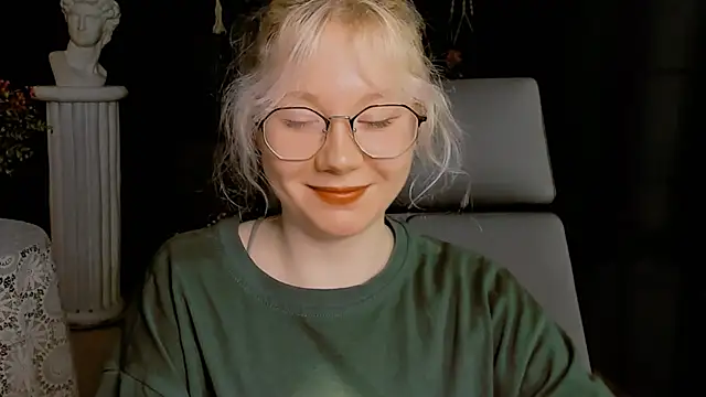 NancyMartinez online show from 30, 12, 2024
