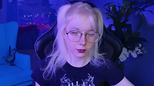 NancyMartinez online show from 13, 1, 2025