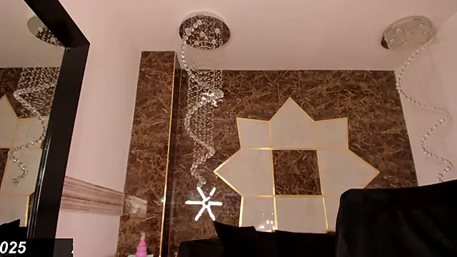 Isabel Escorcia online show from 28, 1, 2025