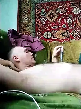 Pineapple04 online show from 16, 1, 2025