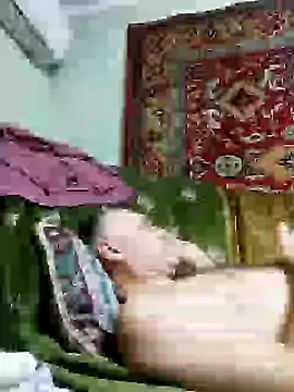 Pineapple04 online show from 29, 1, 2025