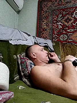 Pineapple04 online show from 24, 9, 2025