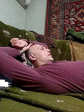 Pineapple04 online show from 10, 1, 2026