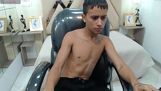 Xavii18 online show from 21, 1, 2025