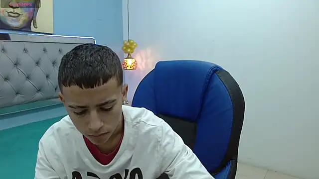 Xavii18 online show from 5, 2, 2025