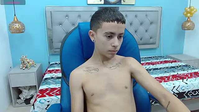 Xavii18 online show from 20, 2, 2025