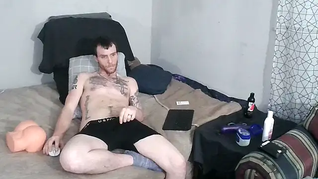 Snapshot of Boogieflex1 chatting on 20, 12, 2025 Boogieflex1 online show from 20, 12, 2025