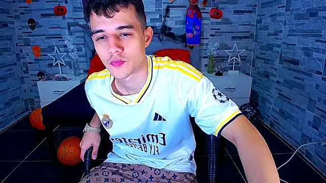 ADAM HOT online show from 16, 10, 2025