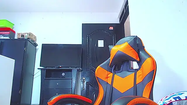 ADAM HOT online show from 15, 1, 2026