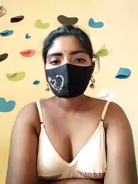 Snapshot of Lina-Rose chatting on 28, 2, 2025 Lina-Rose online show from 28, 2, 2025