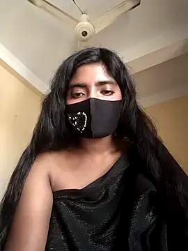 Snapshot of Lina-Rose chatting on 2, 3, 2025 Lina-Rose online show from 2, 3, 2025