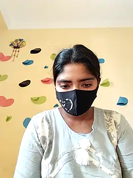 Snapshot of Lina-Rose chatting on 9, 3, 2025 Lina-Rose online show from 9, 3, 2025