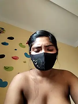 Snapshot of Lina-Rose chatting on 14, 3, 2025 Lina-Rose online show from 14, 3, 2025