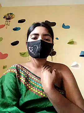 Snapshot of Lina-Rose chatting on 17, 3, 2025 Lina-Rose online show from 17, 3, 2025