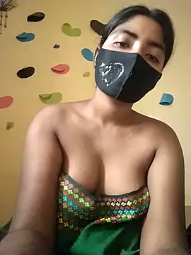 Snapshot of Lina-Rose chatting on 17, 3, 2025 Lina-Rose online show from 17, 3, 2025