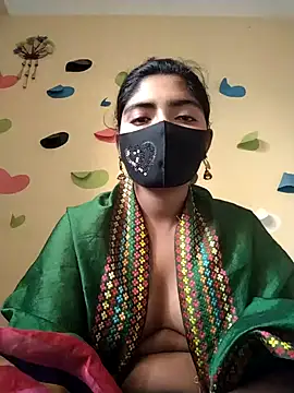 Snapshot of Lina-Rose chatting on 23, 3, 2025 Lina-Rose online show from 23, 3, 2025