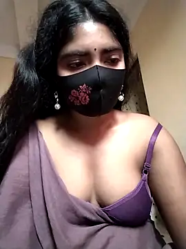 Snapshot of Lina-Rose chatting on 26, 9, 2025 Lina-Rose online show from 26, 9, 2025