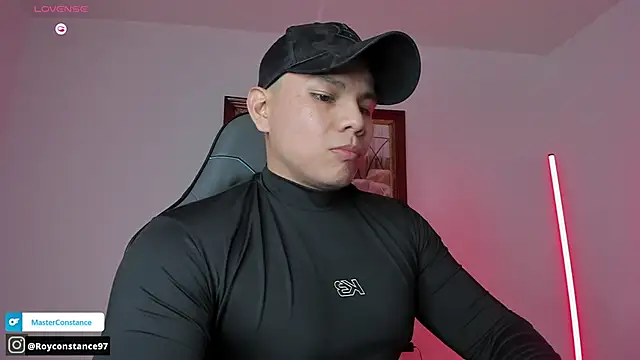 Snapshot of RoyConstance chatting on 10, 10, 2025 RoyConstance online show from 10, 10, 2025