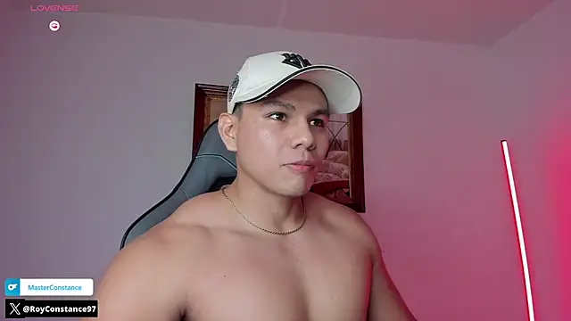 Snapshot of RoyConstance chatting on 15, 10, 2025 RoyConstance online show from 15, 10, 2025