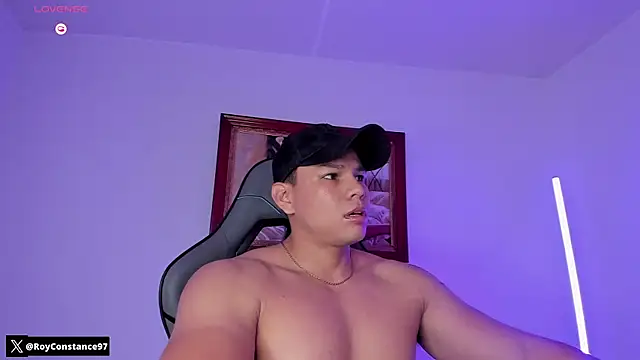 Snapshot of RoyConstance chatting on 16, 11, 2025 RoyConstance online show from 16, 11, 2025