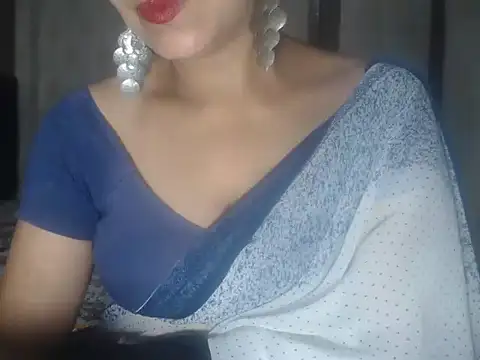 LustyShreya online show from 8, 9, 2025