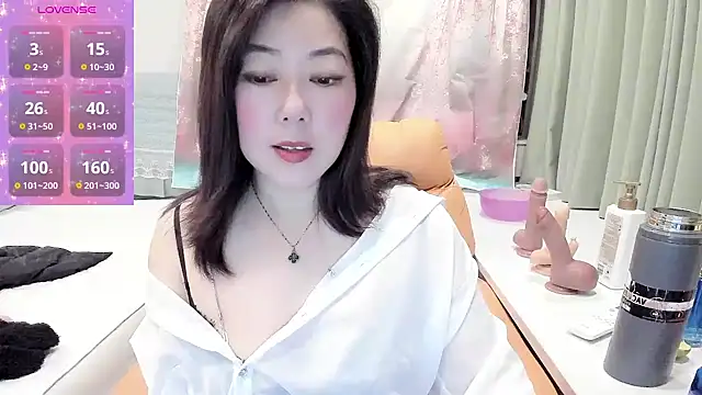 Crystal Wings online show from 18, 12, 2024