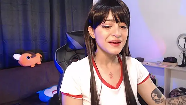 Snapshot of liz-beths chatting on 25, 11, 2025 liz-beths online show from 25, 11, 2025