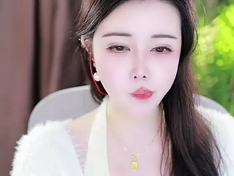 Qiaoqiao  online show from 2, 2, 2025