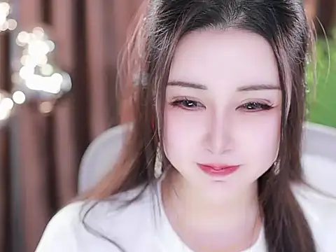 Qiaoqiao  online show from 3, 3, 2025