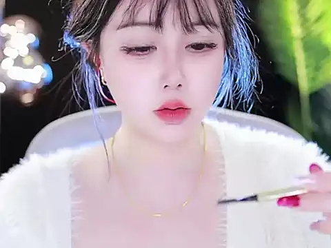 Snapshot of Qiaoqiao_ chatting on 15, 3, 2025 Qiaoqiao online show from 15, 3, 2025