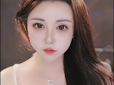 Snapshot of Qiaoqiao_ chatting on 13, 11, 2025 Qiaoqiao online show from 13, 11, 2025