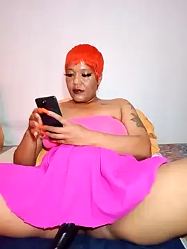Snapshot of MayaMellow210 chatting on 4, 12, 2024 MayaMellow210 online show from 4, 12, 2024