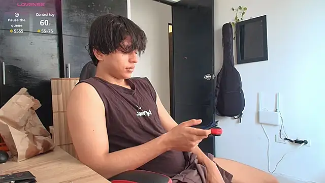 Haruto2001 online show from 5, 12, 2024