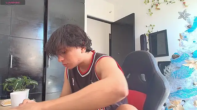 Haruto2001 online show from 26, 12, 2024