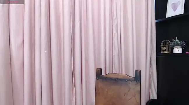 ysabel sanchez4 online show from 11, 3, 2025